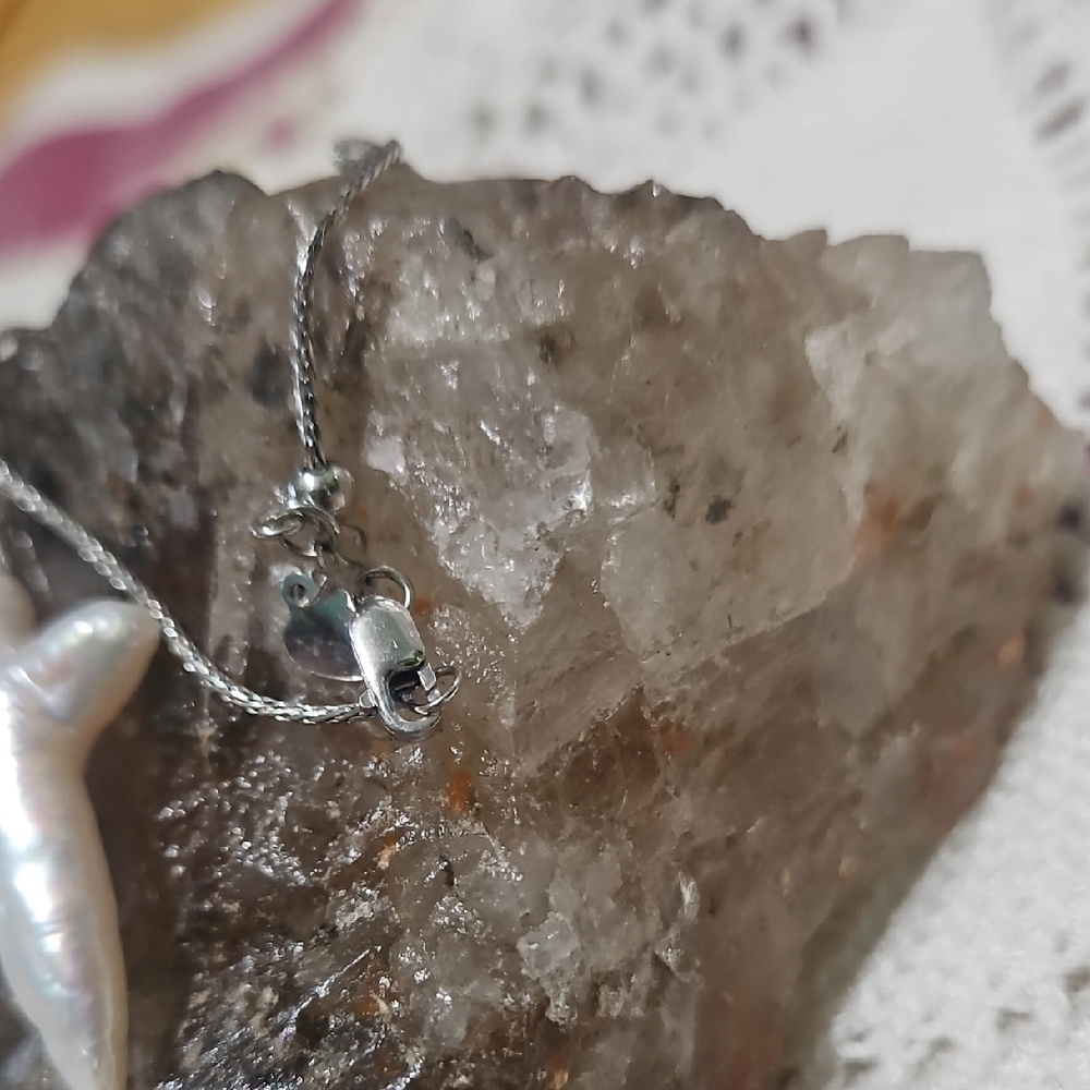 White Cultured Freshwater Pearl Cross On A 14k Italian White Gold Chain - Picture 5 of 11